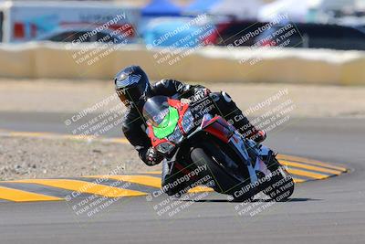 media/Oct-09-2022-SoCal Trackdays (Sun) [[95640aeeb6]]/Turn 2 (1110am)/